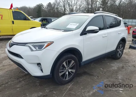 2017 Toyota Rav4 Xle из США, поврежденный, VIN JTMWFREV4HJ115420